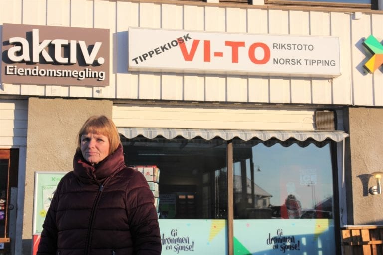 LEGGER NED: Etter 30 år på VI-TO er det slutt for Mona Skjærstad. FOTO: Emilie Westli Andersen