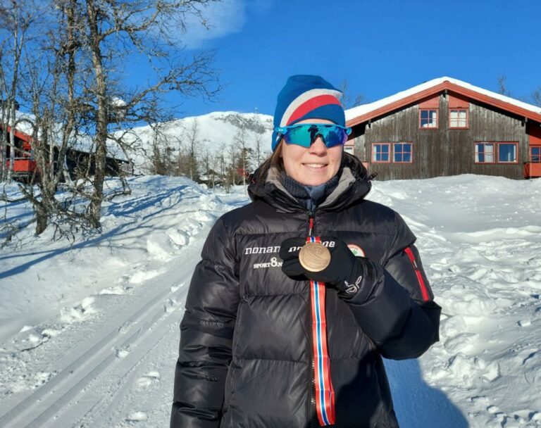 SØLV: I 2021 tok Evine Westli Andersen andreplass i Nm sprint. FOTO: Privat