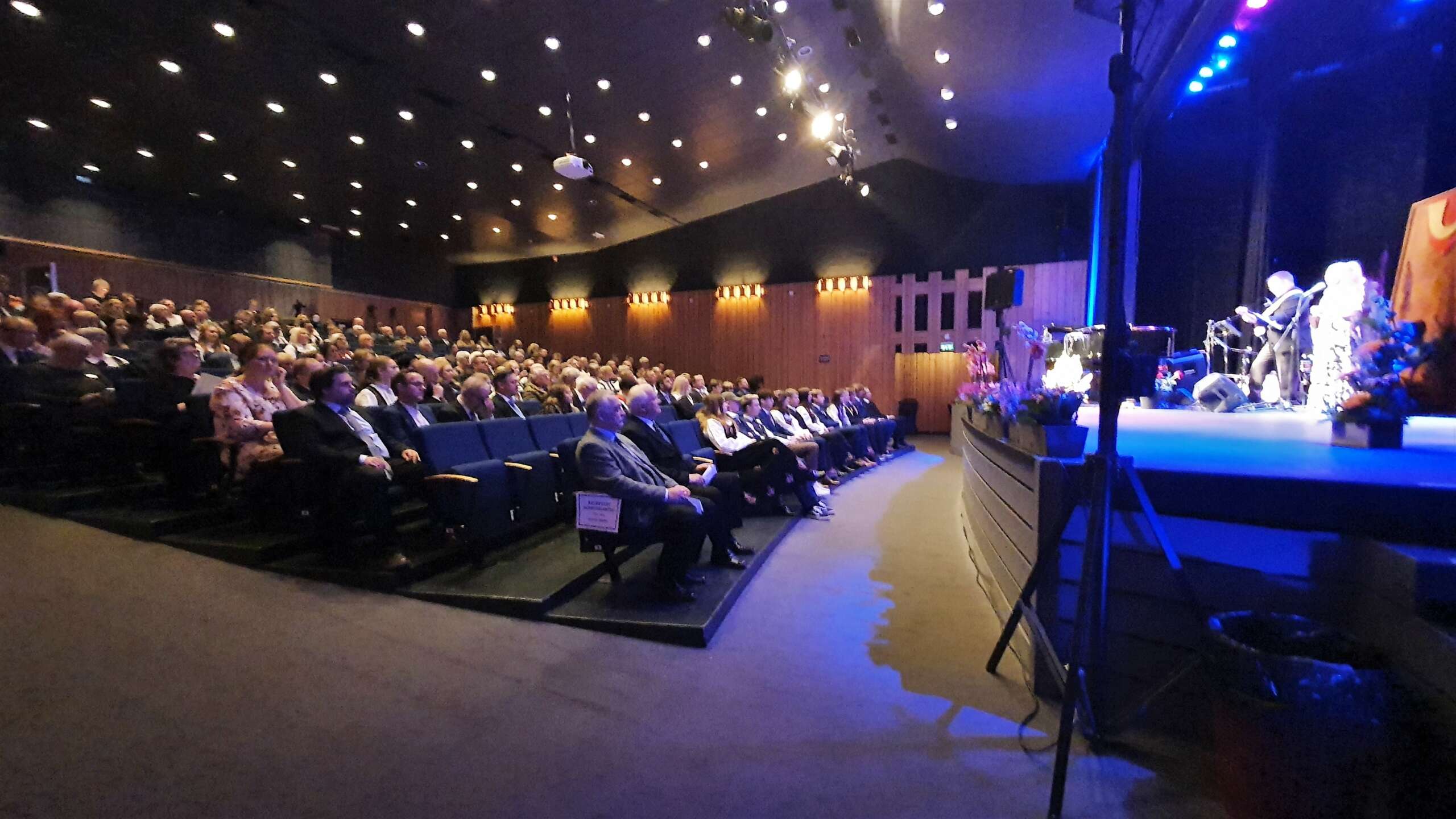 HUMANISTISK KONFIRMASJON: I fjor deltok 28 konfirmanter fra Løten, i seremoni på Tingberg. FOTO: Inge Faleide