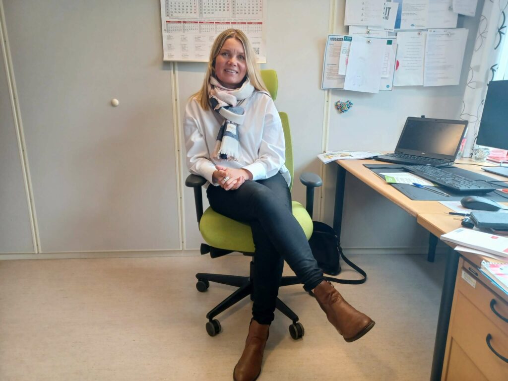 KOM I GANG: Fagleder Trude Haugseth Øien håper mange benytter seg av kursene som vil gi gode verktøy til selvhjelp for bedre livskvalitet. FOTO. Line Larsen