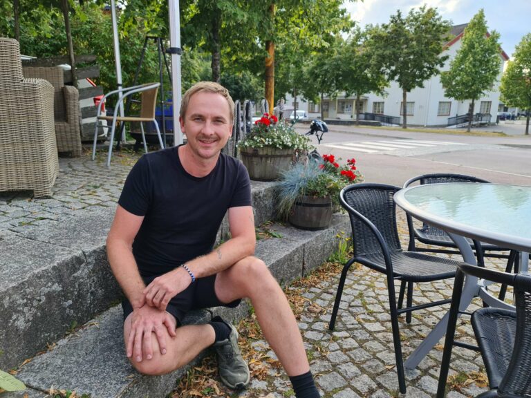 KLAR FOR FESTDAGER: Pultost- og Akevittdagene kan endelig arrangeres i vanlige rammer igjen, etter to unntaksår. Leder for dagene, Johan Kirkelund, håper på bra vær og godt oppmøte.