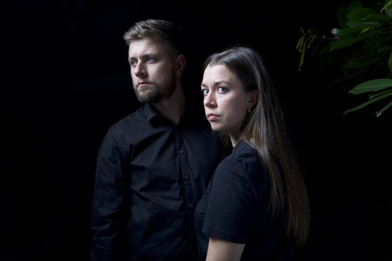 KONSERT I KIRKA: Malin Alander og Ole Nilssen fremfører «Draumkvedet» i Løten kirke mandag 16. januar. De håper at mange kommer for å høre det store verket.