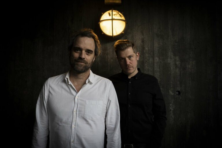 KONSERT: Minor Majority (duo) i Løten kino lørdag 22. april. Billettsalg Ticketmaster.